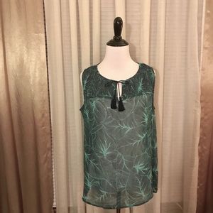 LIZ CLAIBORNE sheer top